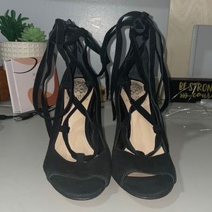 Black sz 8 Vince Camuto heals